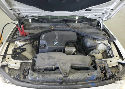 2015 BMW 328 Xi Sulev z USA, uszkodzony, nr VIN WBA3B5G52FNS12364